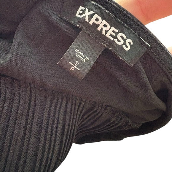 Express Black Satin Pleated Spaghetti Strap Tank Top Size S - Picture 6 of 8